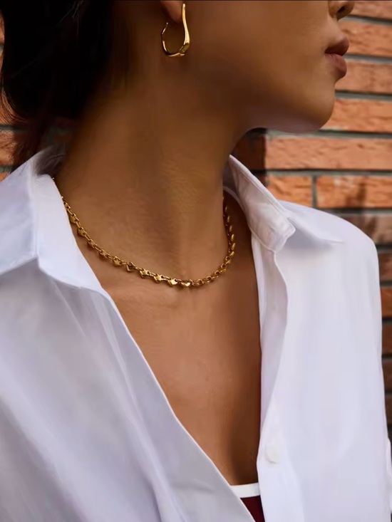Uworld Jewelry Jewelry - Gold Tone Heart Chain Necklace Trendy Choker Style